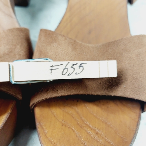 New Steve Madden Alabama Platform Suede Brown Strap Wooden Studded Sandals F655 - Picture 11 of 11